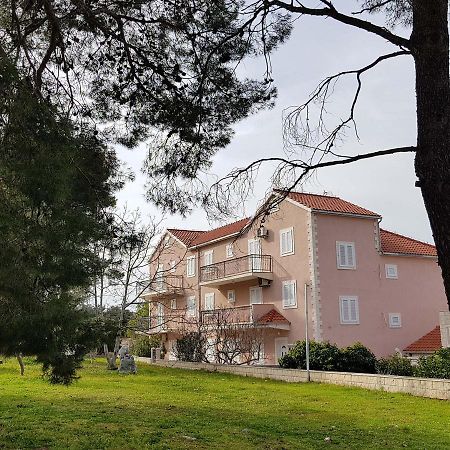 Ruzica Apartments Mirce エクステリア 写真