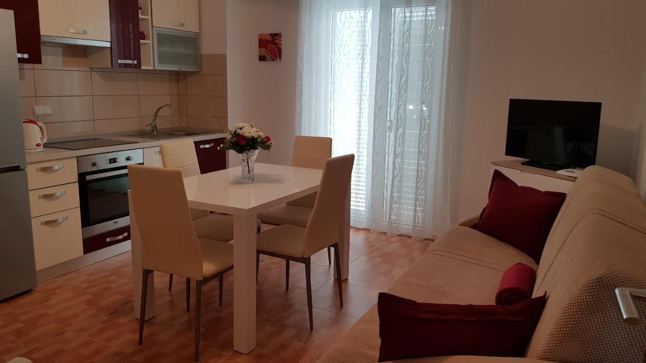 Ruzica Apartments Mirce エクステリア 写真