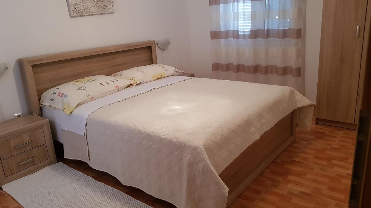Ruzica Apartments Mirce エクステリア 写真