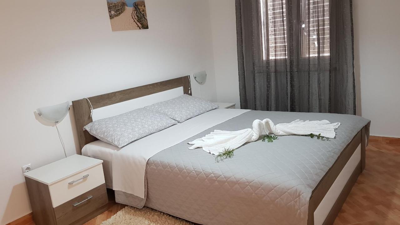 Ruzica Apartments Mirce エクステリア 写真